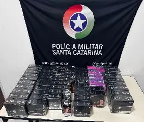 Jovem de 18 anos é preso transportando mais de 300 cigarros eletrônicos - 2