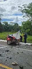 Colisão com caminhão termina com morte de motorista preso nas ferragens - 2