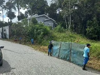 Serviços de roçada e limpeza são concluídos em ruas de dois bairros - 1