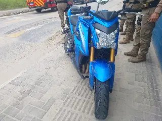 Motociclista é socorrido em estado grave após acidente em Brusque  - 1