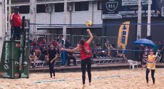 Olesc 2025: Brusque debuta com vitória no vôlei de praia feminino - 1