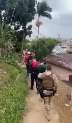 (VÍDEO) Operação da PM prende cinco em grande ação contra o tráfico - 1