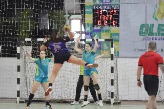Itajaí conquista o título do handebol feminino na Olesc 2025 - 2
