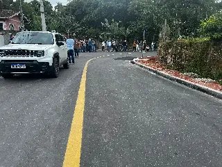Mais duas vias são inauguradas pelo Programa de Pavimentação Comunitária - 3