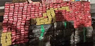 Carro carregado de maconha é apreendido após perseguição em SC - 2