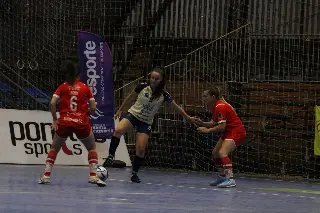 Brusque confirma liderança no Grupo D no futsal feminino dos Jasc - 2