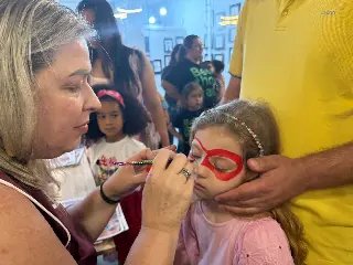 Brusque dá início à programação de Natal com chegada do Papai Noel - 2
