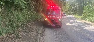 (VIDEO) Carro capota e deixa motorista ferida no bairro Souza Cruz - 3