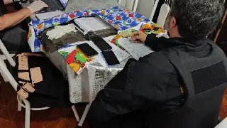 Três homens são presos  por armazenar material com cenas de abuso sexual infantil  - 1