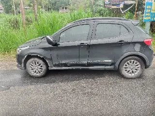 Carro e moto colidem na rodovia Ivo Silveira - 2