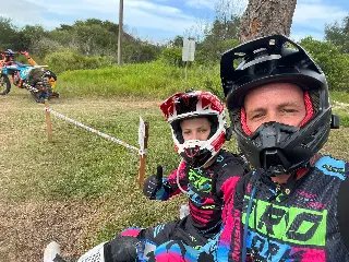 Rafael Espindola conquista título de campeão invicto na AdventureCup de Rally Baja 2025  - 2