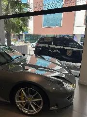 Polícia apreende Ferrari de luxo avaliada em mais de R$ 5 milhões - 3