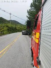 Motorista escapa ilesa após capotamento em Botuverá - 1