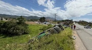 Homem morre no hospital após grave acidente com caminhão betoneira - 1