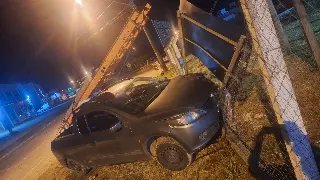 Acidente na Ivo Silveira deixa motociclista gravemente ferido - 1