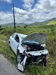Capotamento na BR-470 deixa vítima com suspeita de fratura - 2