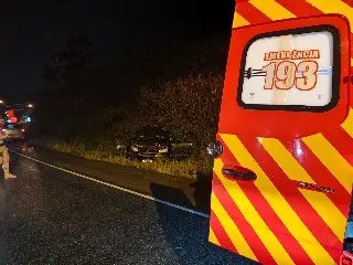 Grave acidente deixa feridos na Rodovia Ivo Silveira - 4