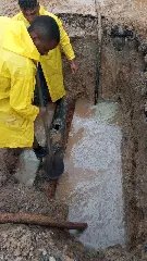 Grande vazamento é registrado em rede de 250 mm no bairro Guarani - 1