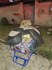 Pedra e socos: saída ao bar acaba em algemas - 1