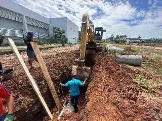 Nova via no Jardim Maluche recebe rede de tubulação - 1