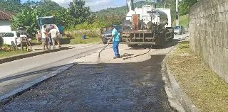 Via no Azambuja passa por recuperação asfáltica - 4