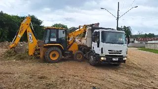 Loteamento na Limeira passa por serviços de limpeza - 2