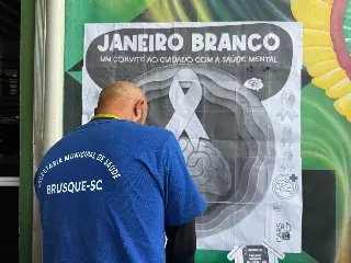 CAPS e Consultório de Rua promovem ação do Janeiro Branco na Praça da Cidadania - 1