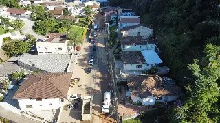 (VÍDEO) Trânsito volta a fluir em meia pista em trecho da Primeiro de Maio - 2