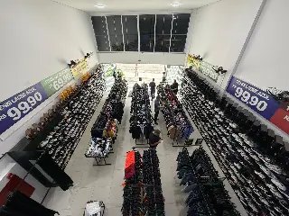 (VÍDEO) Polícia Civil tira R$ 2,3 milhões em produtos pirateados do mercado catarinense - 3