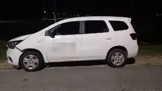 Motociclista acerta carro na rodovia e fica gravemente ferido  - 1