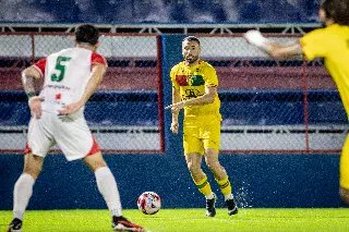Em noite de 150 jogos, Nogueira brilha nos pênaltis e leva o Brusque à semifinal - 1