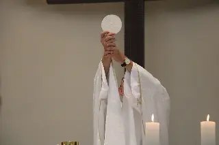 Comunidade Nossa Senhora de Lourdes celebra sua padroeira - 7