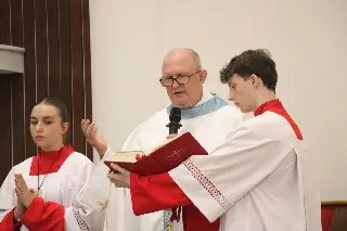 Comunidade Nossa Senhora de Lourdes celebra sua padroeira - 3