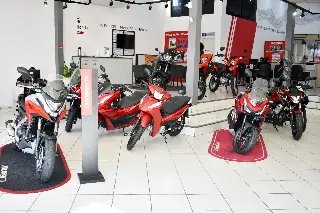 Mercado de motos bate recorde em 2025 e consolida liderança da Honda no Brasil - 1