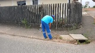 Planalto recebe serviço de limpeza de boca de lobo - 2