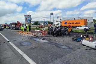 (VÍDEO) Acidente na BR-101 em Itajaí deixa três mortos e criança ferida - 1