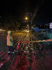 Adolescente entra em parada após tocar em fio energizado na rua - 3