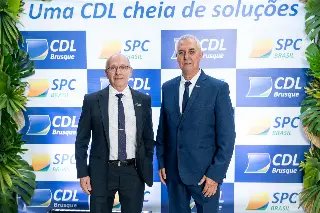 (VÍDEO) CDL Brusque empossa nova diretoria - 1