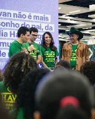 Havan inaugura terceira megaloja em Maringá e reúne milhares de pessoas em grande festa - 1