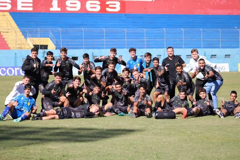 Brusque &eacute; campe&atilde;o da regional leste dos Joguinhos Abertos 
