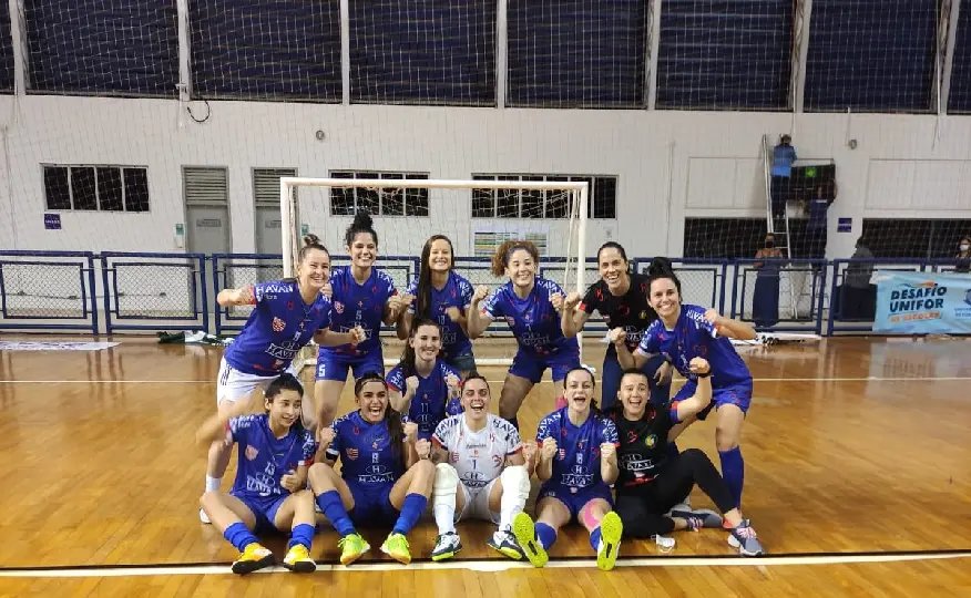 ​Barateiro Futsal vence o Sumov e est&aacute; na semifinal do nacional