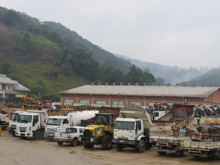 Chuva prejudica o trabalho externo da Secretaria de Obras