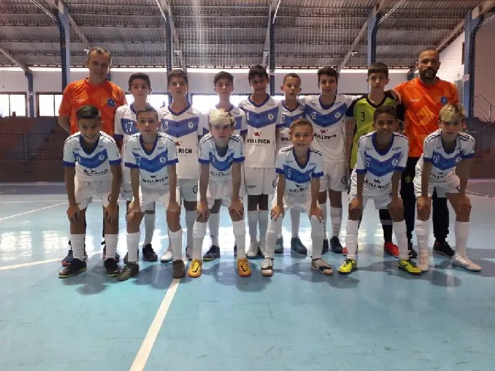 Guarani Futsal vence jogos em casa e sobe na tabela do estadual