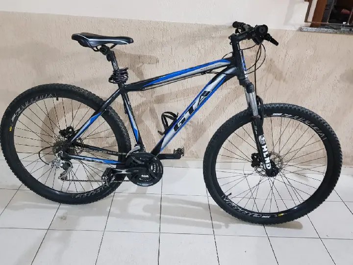 Pol&iacute;cia procura propriet&aacute;rio de bicicleta recuperada