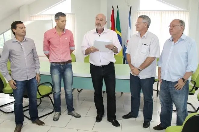 Casan anuncia melhorias para Guabiruba