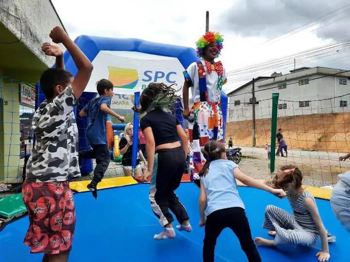 S&aacute;bado Mais Especial re&uacute;ne mais de 100 crian&ccedil;as