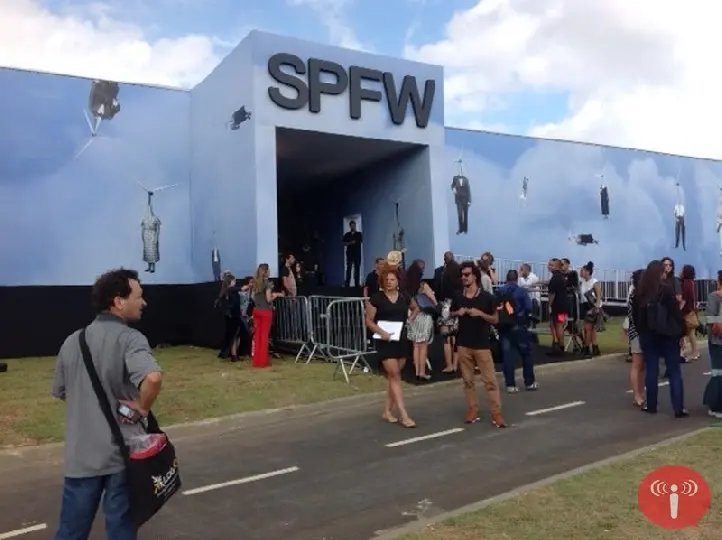 Diretores da AmpeBr participam da SPFW