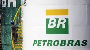 Preço do diesel nas refinarias será reduzido por 15 dias
