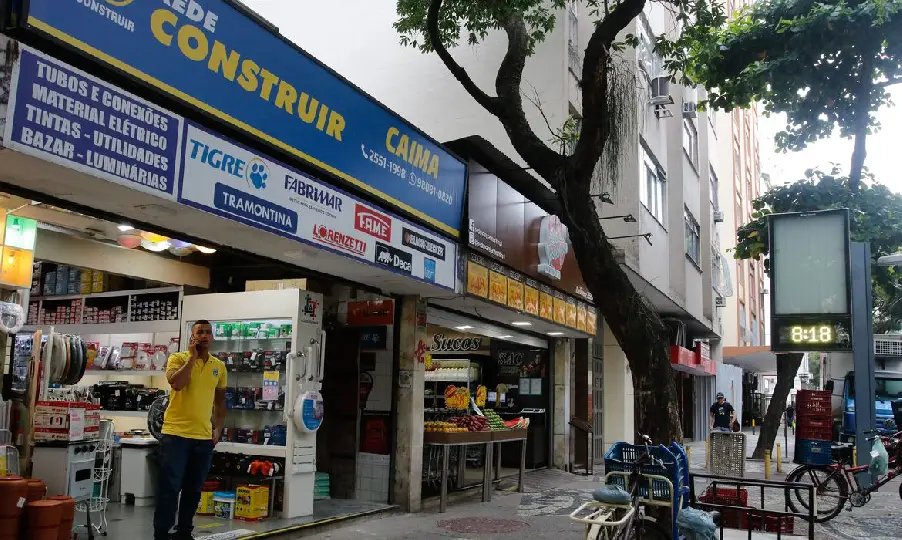 Confian&ccedil;a do com&eacute;rcio tem a maior queda desde 2010