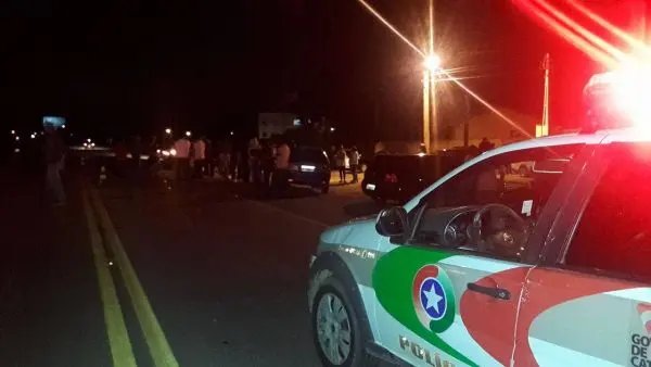 Jovem de 17 anos é atingido por quatro tiros